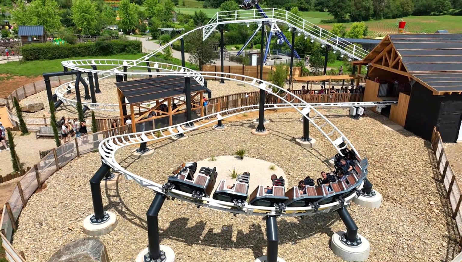 Le Jardin Des B tes Parc Animalier Et D attractions En Aveyron le-jardin-des-b-tes-parc-animalier-et-d-attractions-en-aveyron