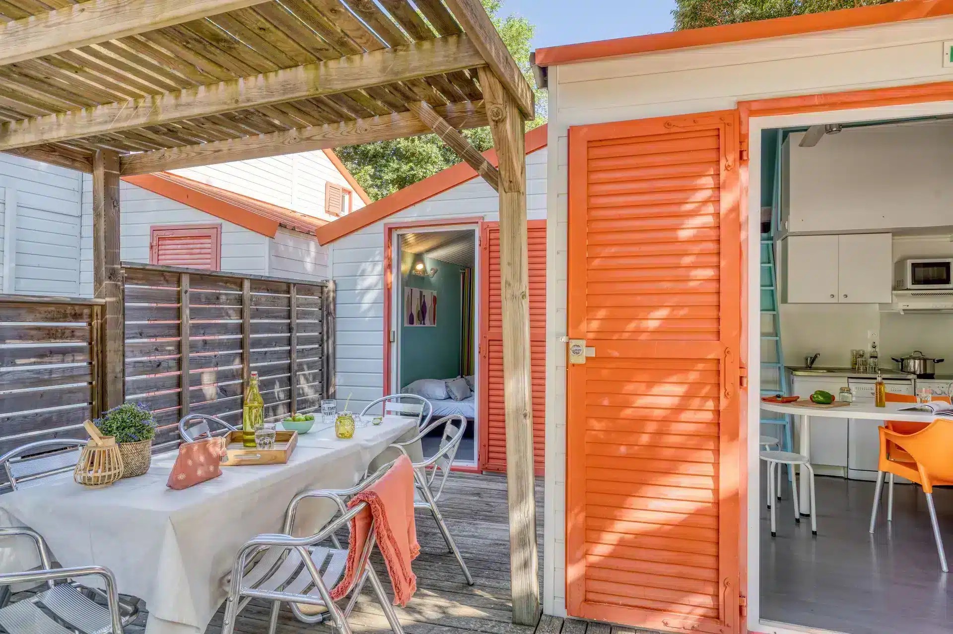 Chalet avec terrasse au Camping Le Bois Fleuri à Argelès-sur-Mer